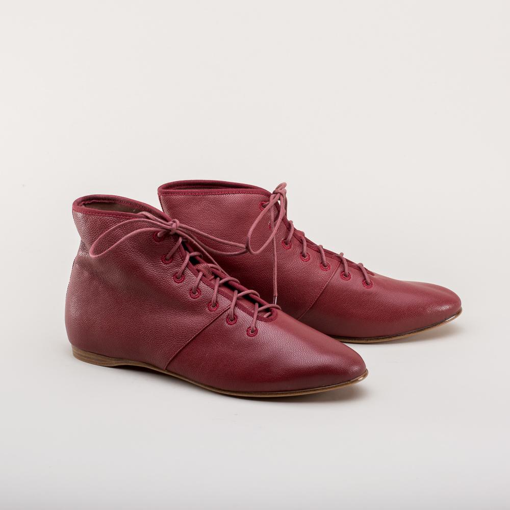 American Duchess Europe: Emma Women's Regency Leather Boots (Oxblood)