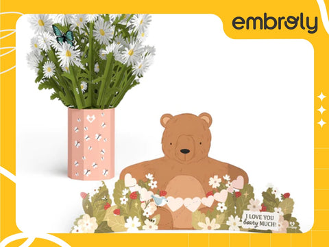 Lovely bear mother's day gifts card on Mother’s Day