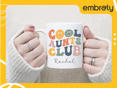 Mother's Day gift ideas for aunt - A warm coffee mug