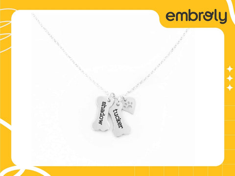 Personalized necklace for your mom