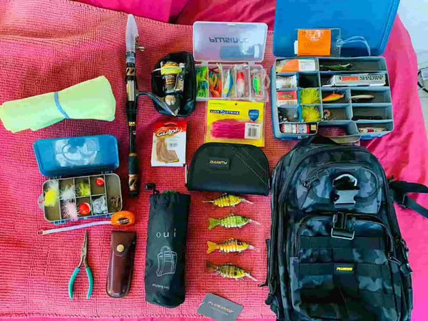 Fishing tackle bag