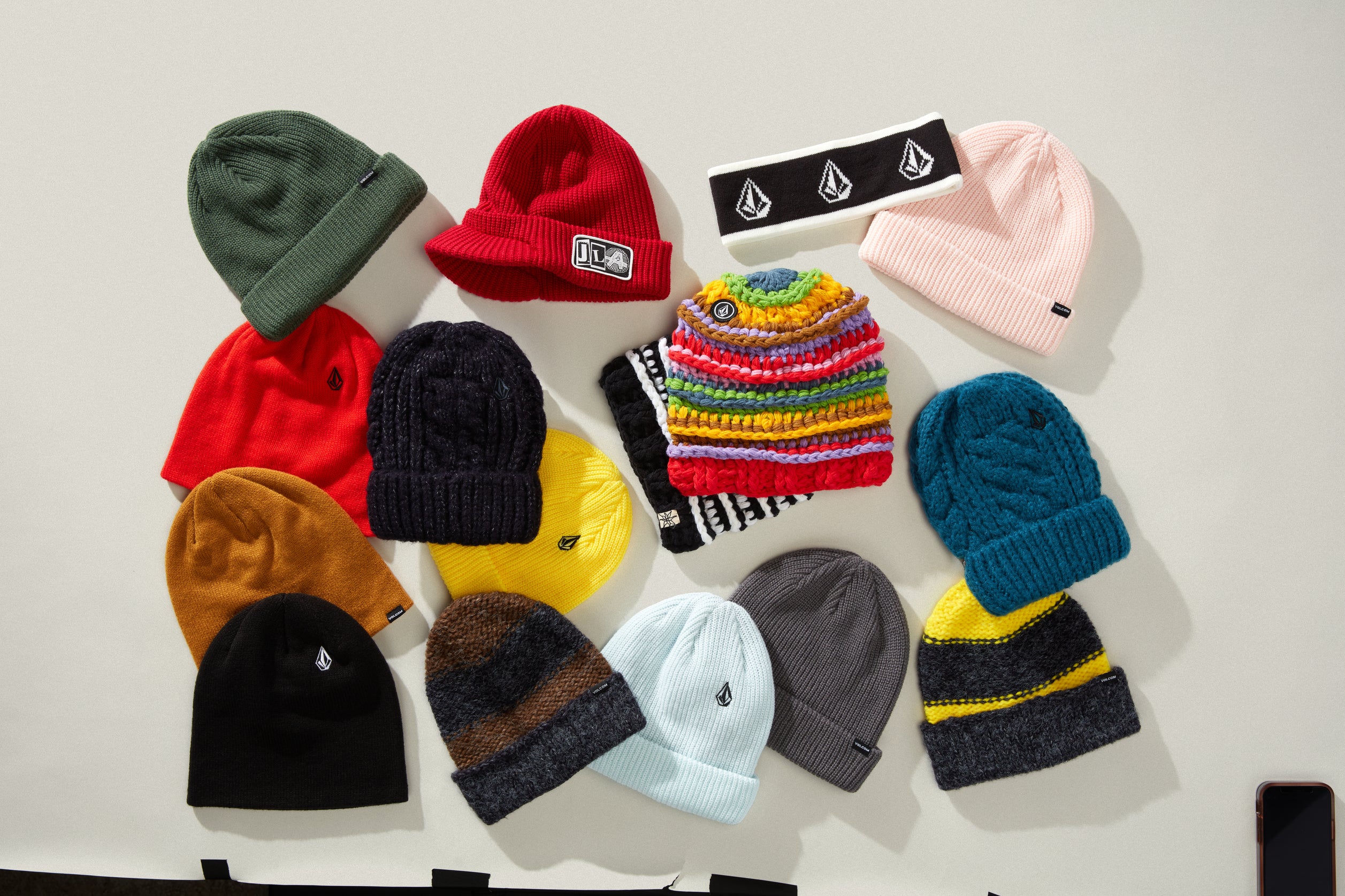 Coal Coal Headwear, The Uniform Knit Cuff Beanie in Red Marl