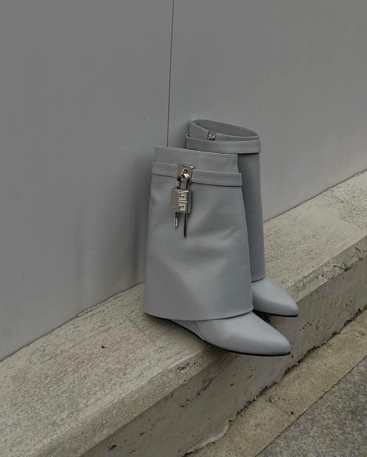 GIVENCHY Shark Lock Ankle Boots – Le Plaisir Archive