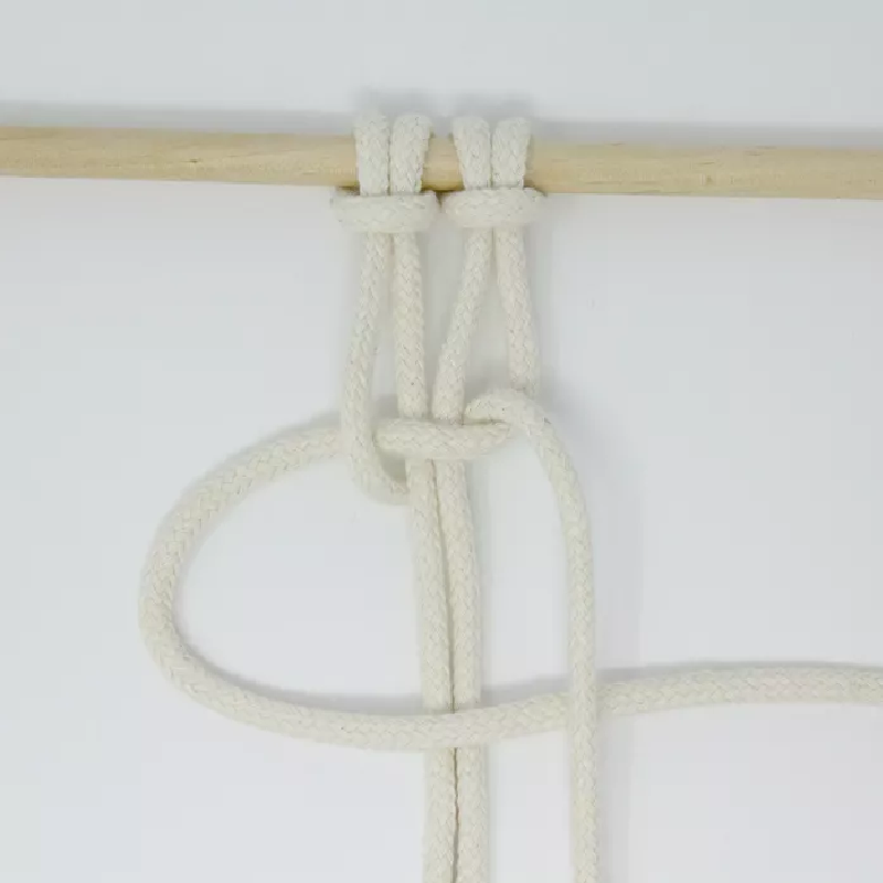 macrame overhandse knoop