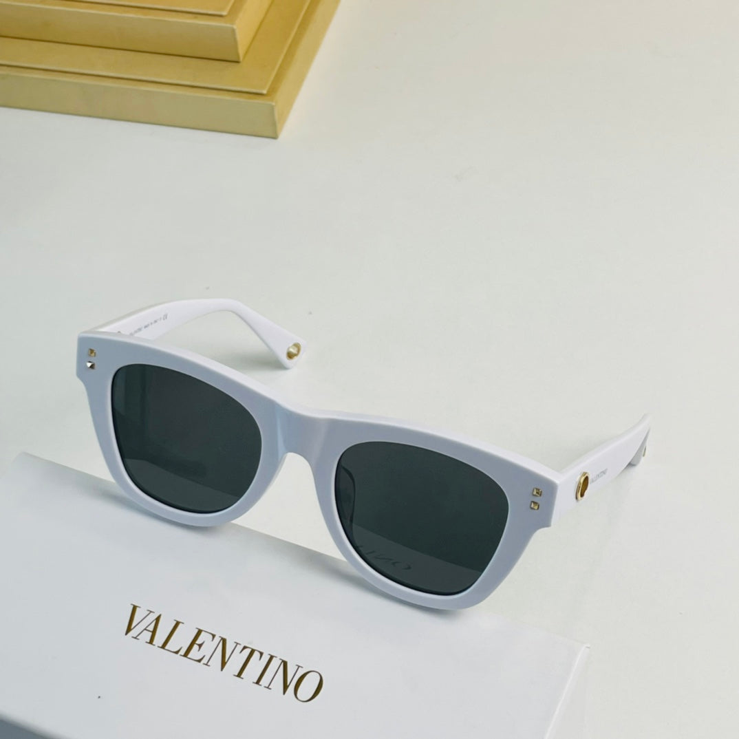 VALENTINO 2022  Fashion Woman Summer Sun Shades Eyeglasses Glass