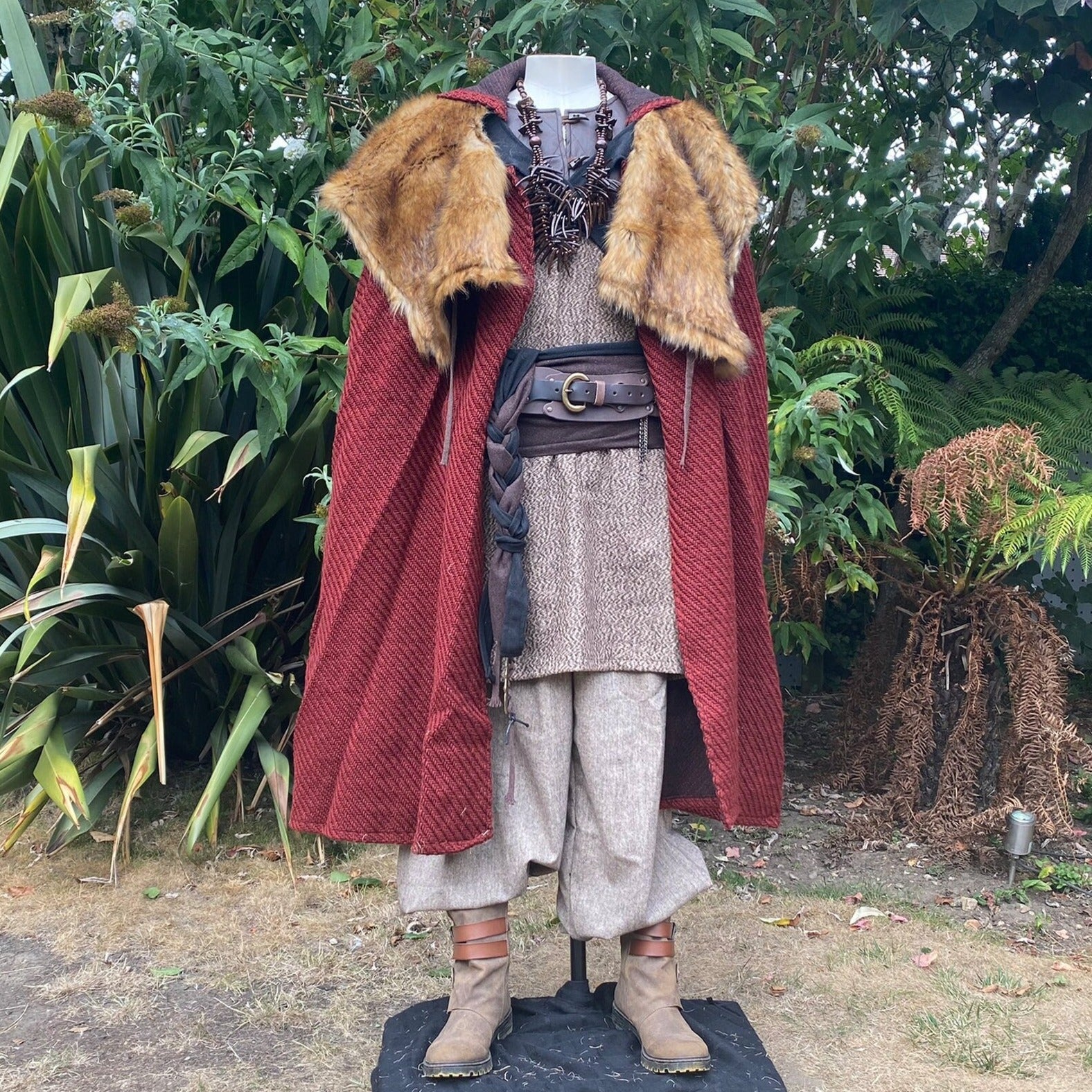 LARP Outfit 6 Pieces - The Commander - Brown & Red – LARP Costumes