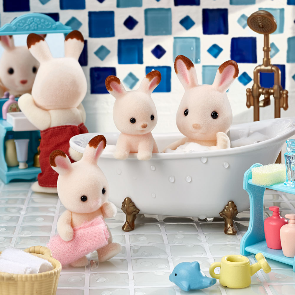 Calico Critters bunnies are taking a bath