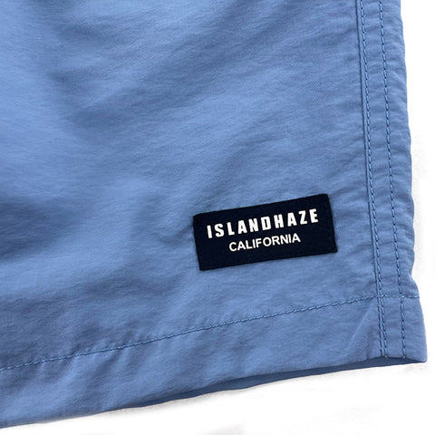 For water lovers, these ultra-versatile Lavana Shorts will take you from amateur to seasoned pro. It’s designed with a lightweight , breathable, and quick dry with 4 way stretch  fabric that makes swimming, surfing, or paddleboarding that much better.