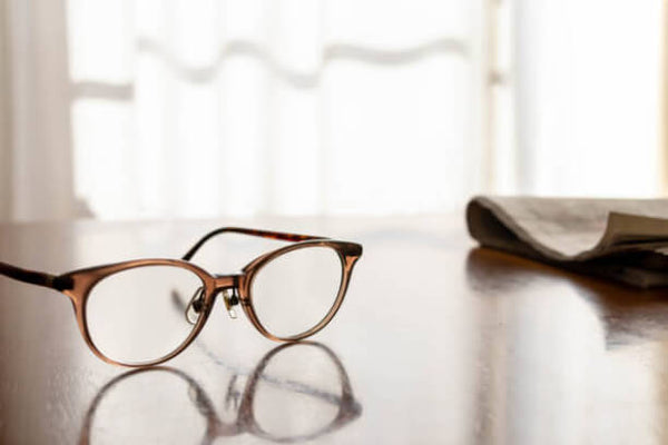 prescription eyeglasses have better lens quality and features than presbyopes