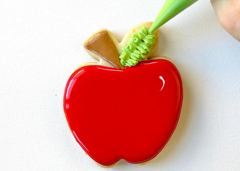 Apple Cookie with Royal Icing third step