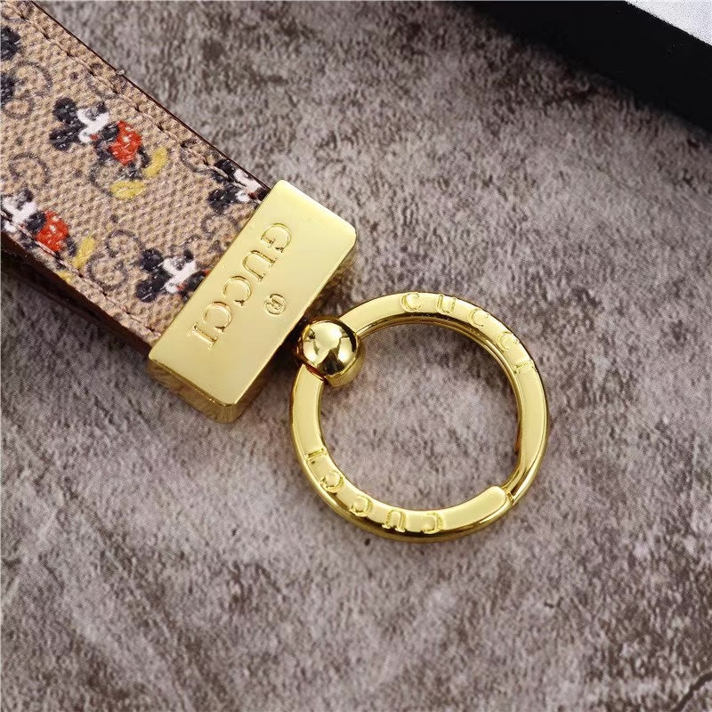 gucci monogram keychain