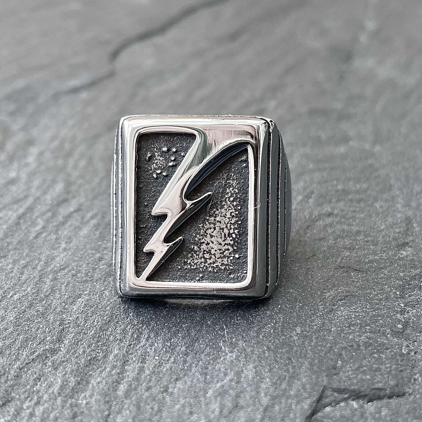 Lightning Ring – Shopgladius