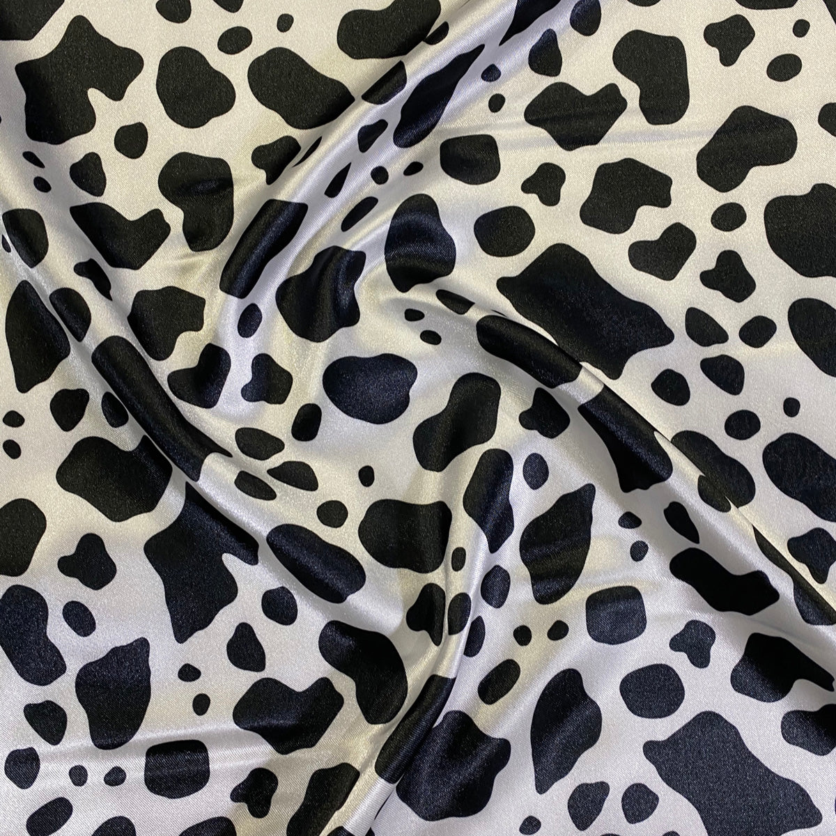Animal Print Wholesale Fabric in Zebra – Urquid Linen
