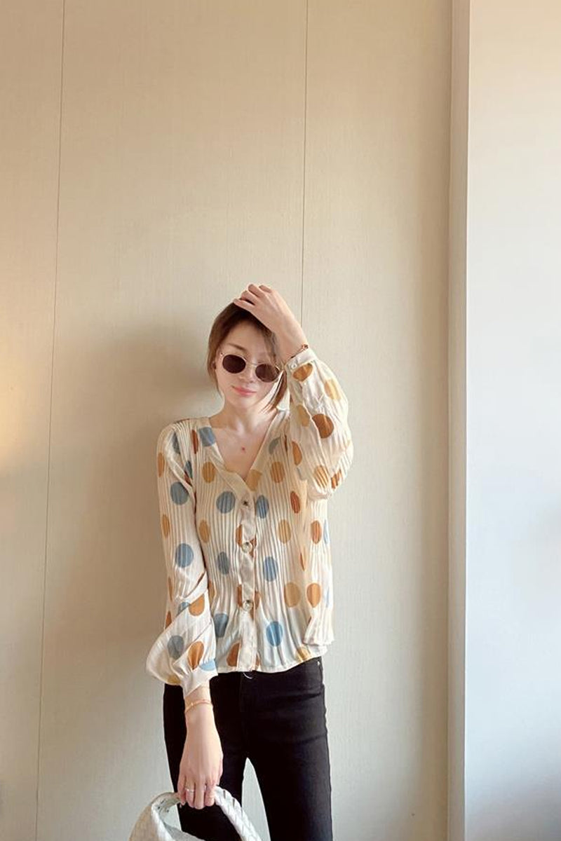 V-Neck Long Sleeve Polka Dots Chiffon Shirt – Nada Outfit Land