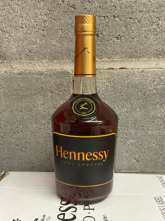 HENNESSY COGNAC VSOP LUMINOUS BOTTLE FRANCE 750ML – Remedy Liquor