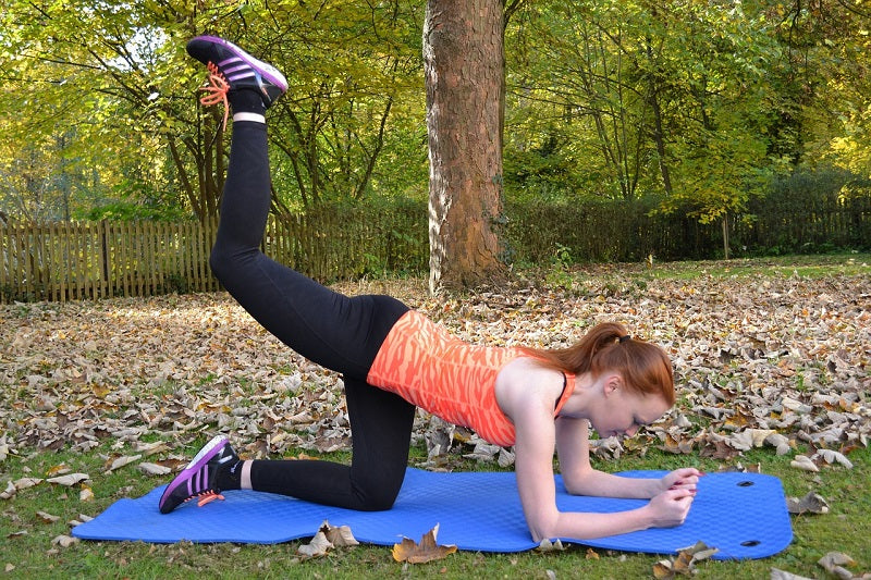 Fall workout tips for beginners will help you with home workouts for fall or even gym workouts for fall.