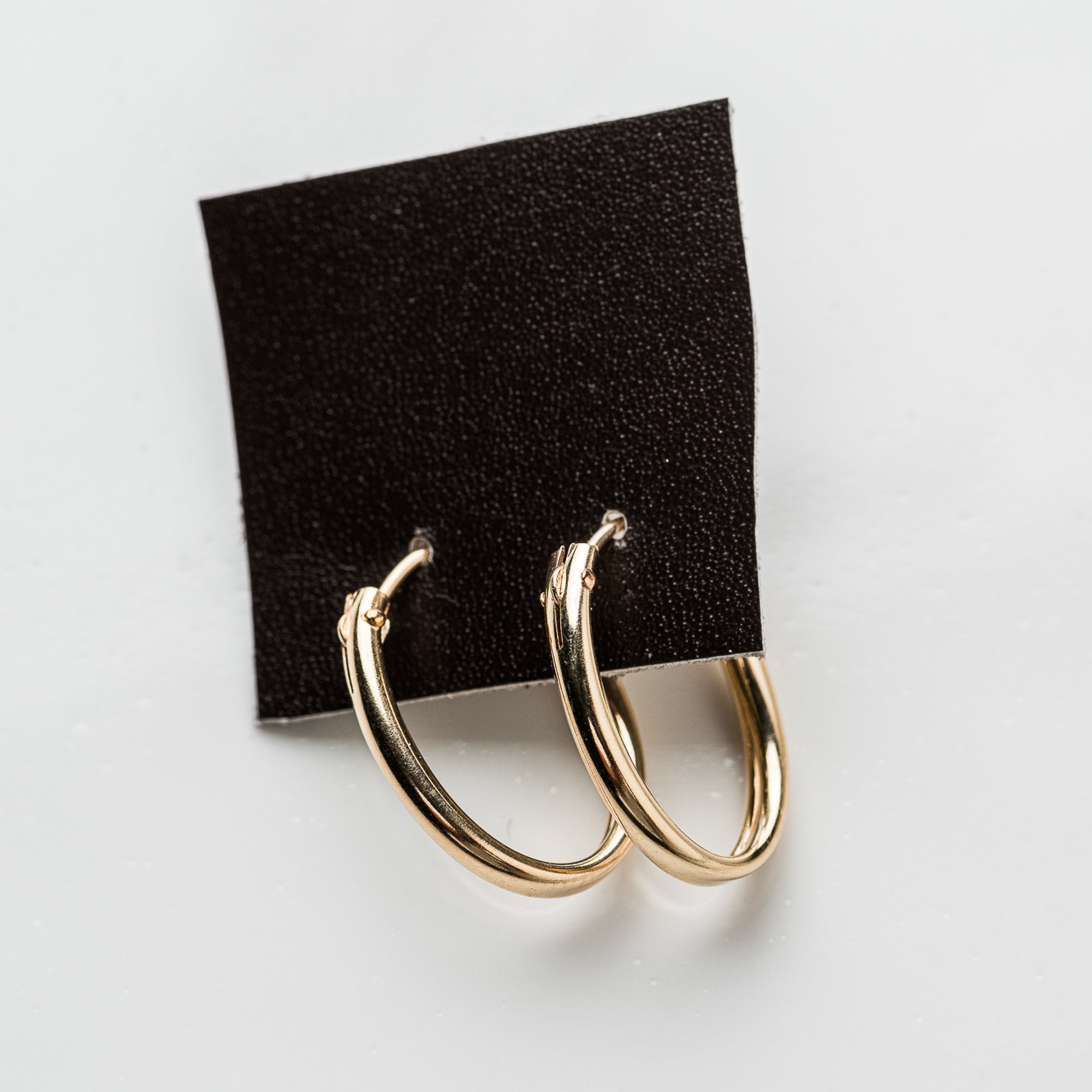 20mm Oval Hoop Earrings in Gold Fill - Original Hardware product image