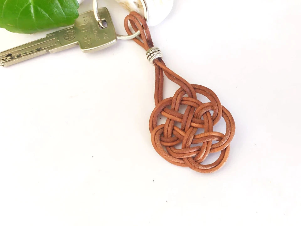 Keyring Knot - Leather –
