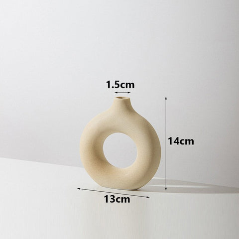 Circular beige ceramic vase 14 cm