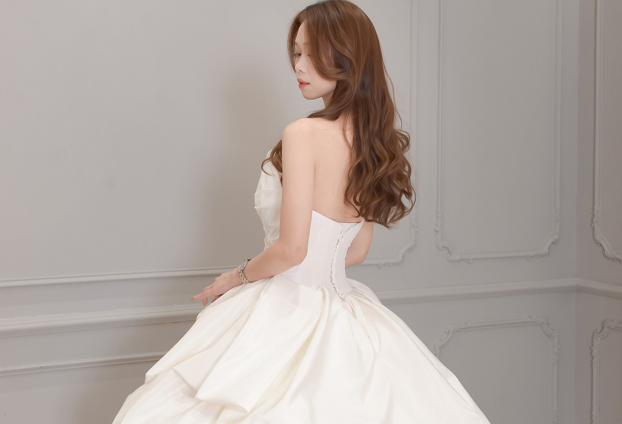 robe de mariée corset à lacets dans le dos