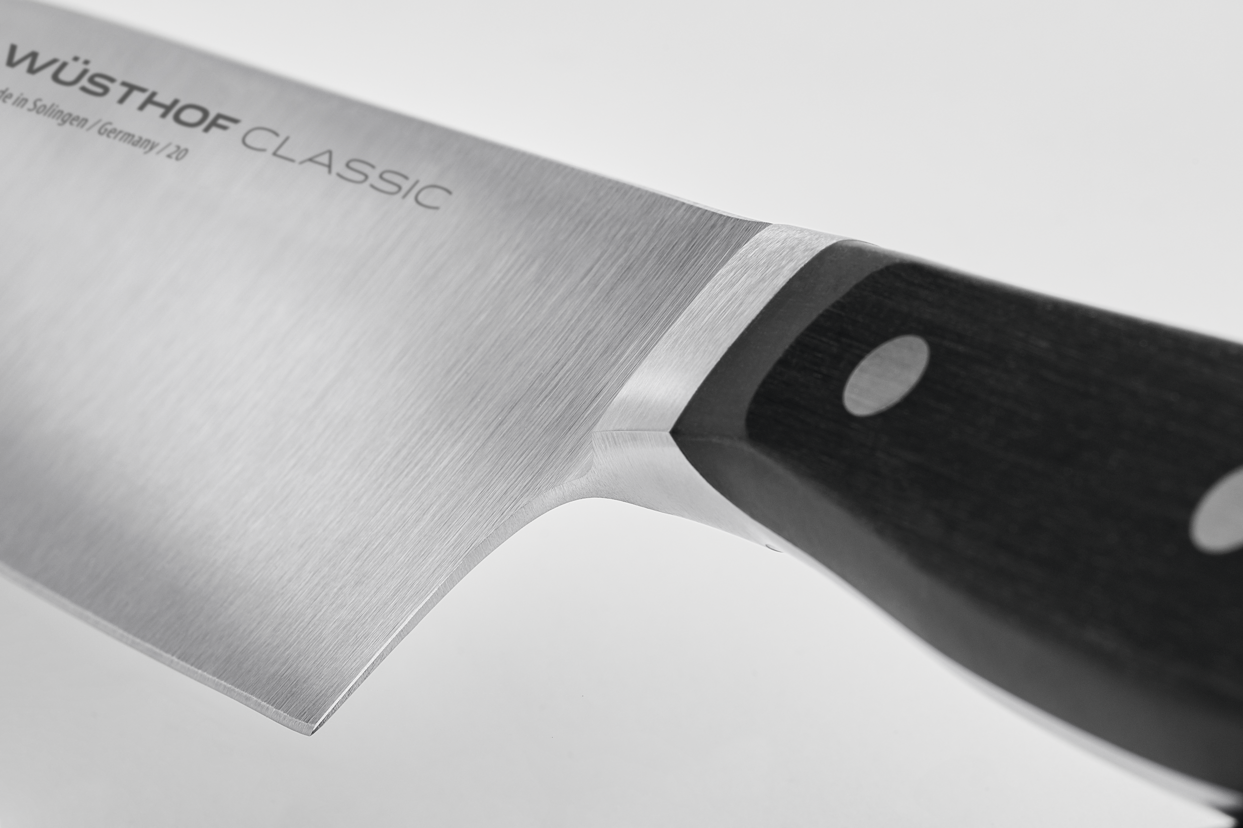 Professional Chef Knife – Kitchen Cutlery Station