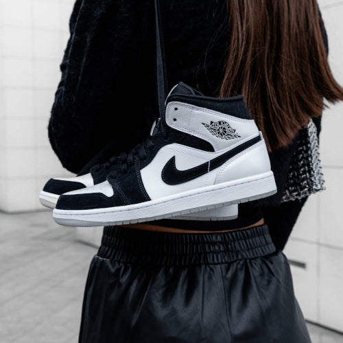 diamond jordan 1s