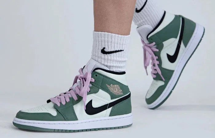 dutch green mids jordan 1