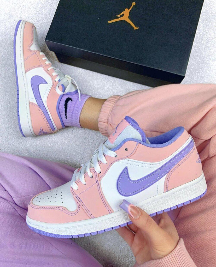 jordan 1 arctic punch