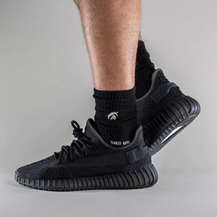 YEEZY Boost 350 V2 Onyx 27.0cm-