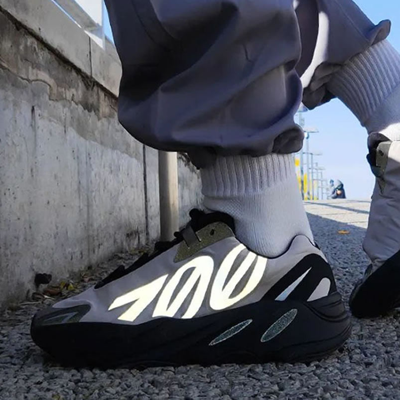 イージー 700 mnvn yeezy 700 - speedlb.com