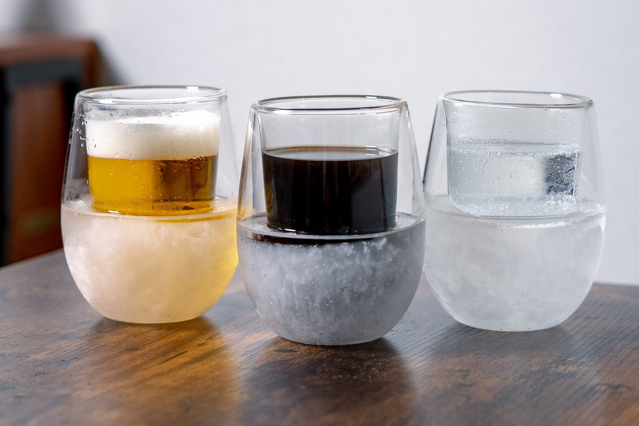 アイスクイックグラスを利用するとアイスカフェオレが美しく、美味しくなる