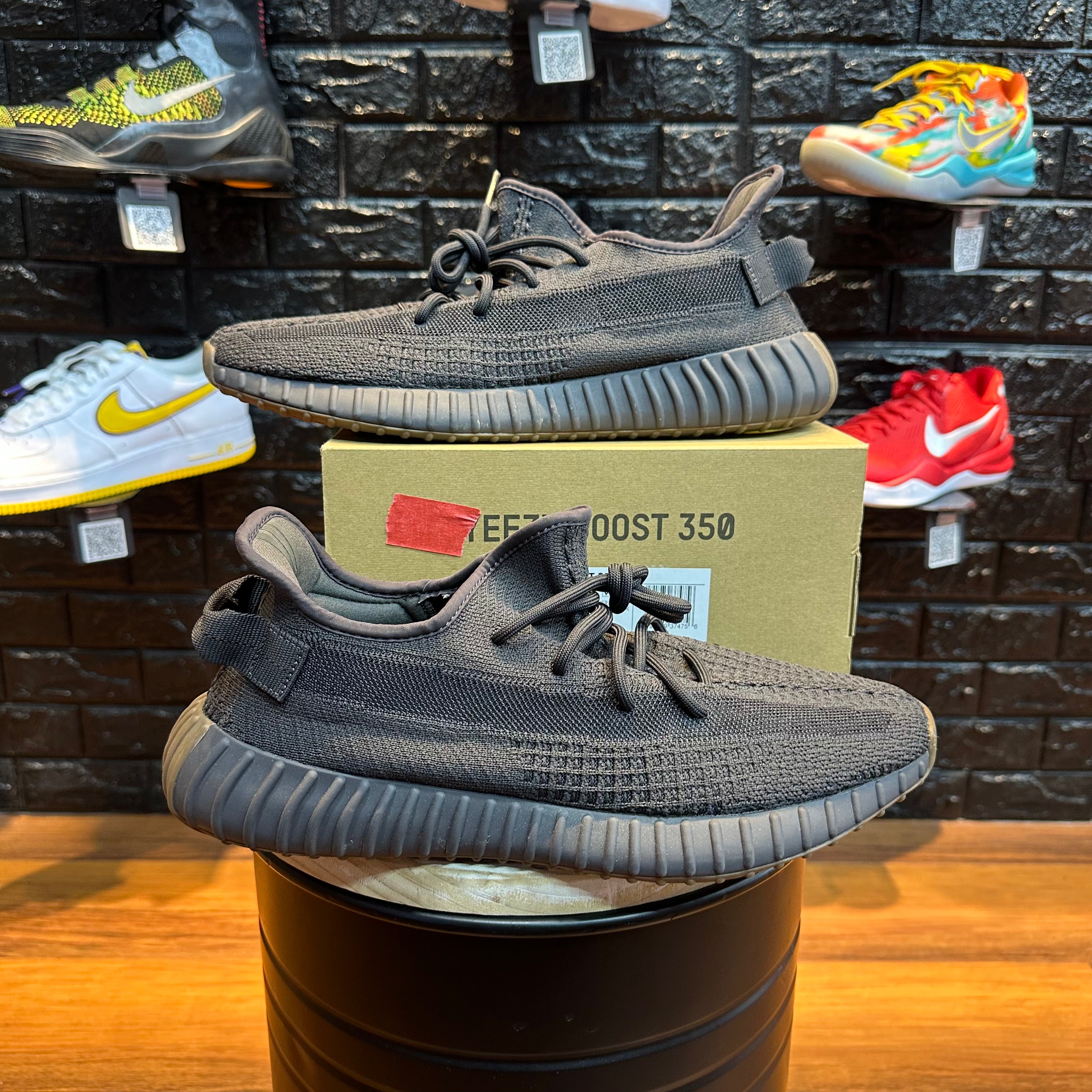 Yeezy Boost 350 V2 Cinder Non-Reflective - Gently Enjoyed (Used) Men 12