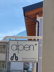 Alpen scissors sign Premana