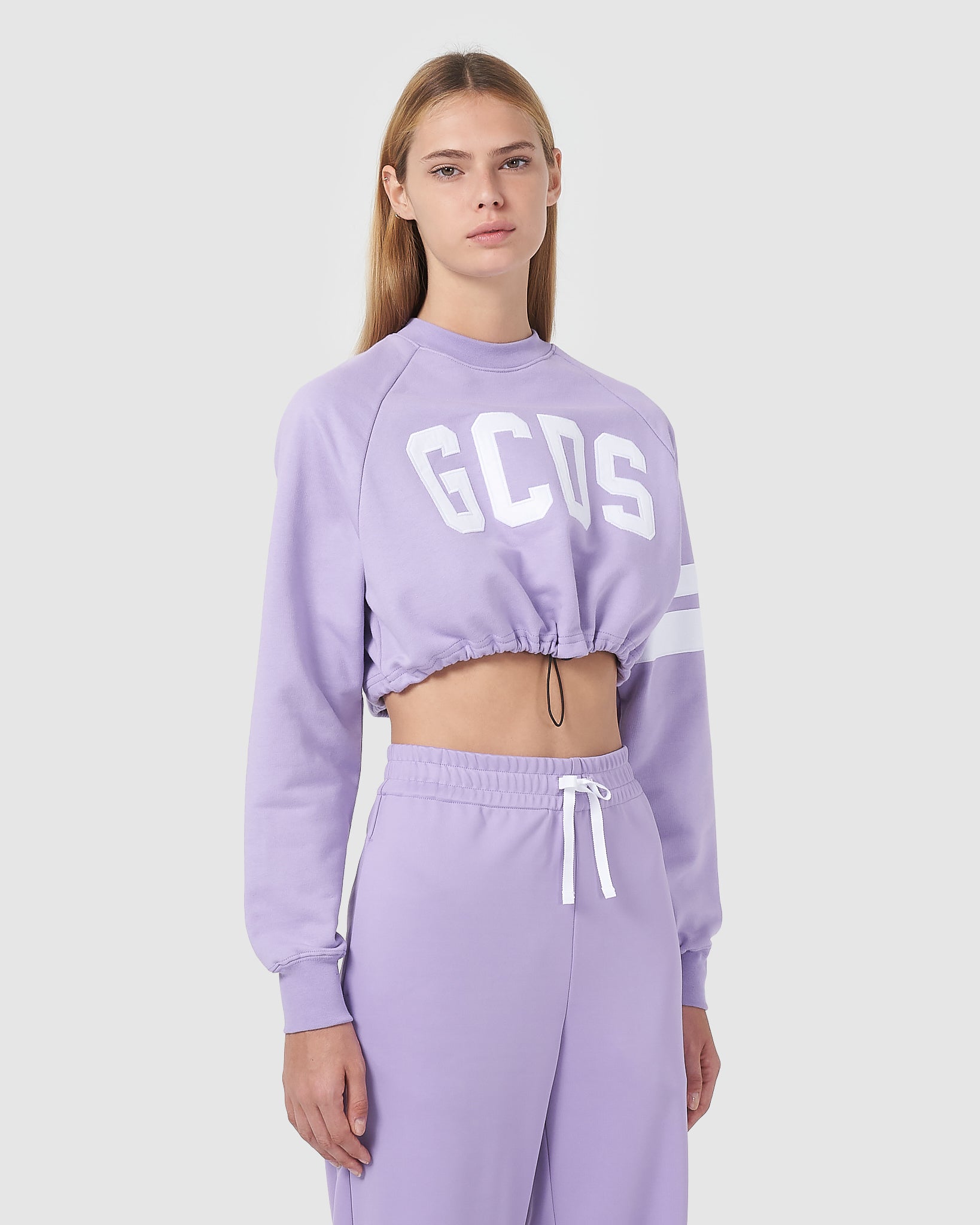 GCDS logo crop t-shirt: Women T-Shirts Lilac | GCDS