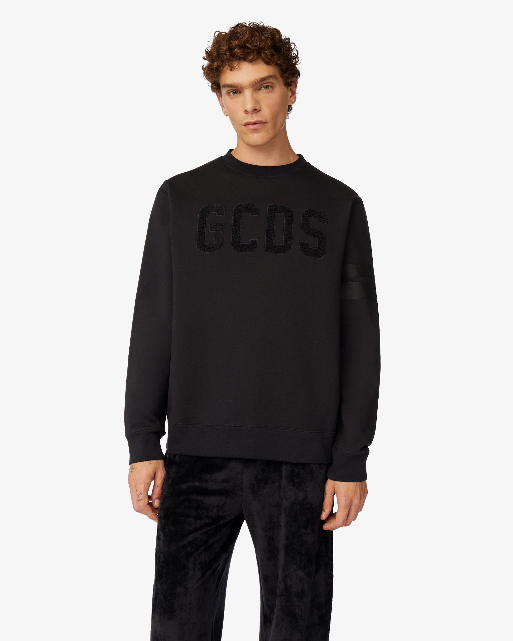 Commando Velvet Crewneck Sweatshirt In Black