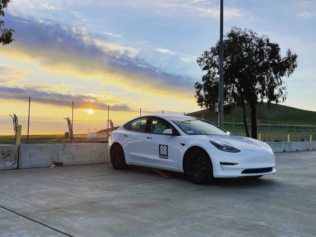 Emotive Engineering - Project Emotiv3 - 2022 Tesla Model 3 Performance - Thunderhill Raceway