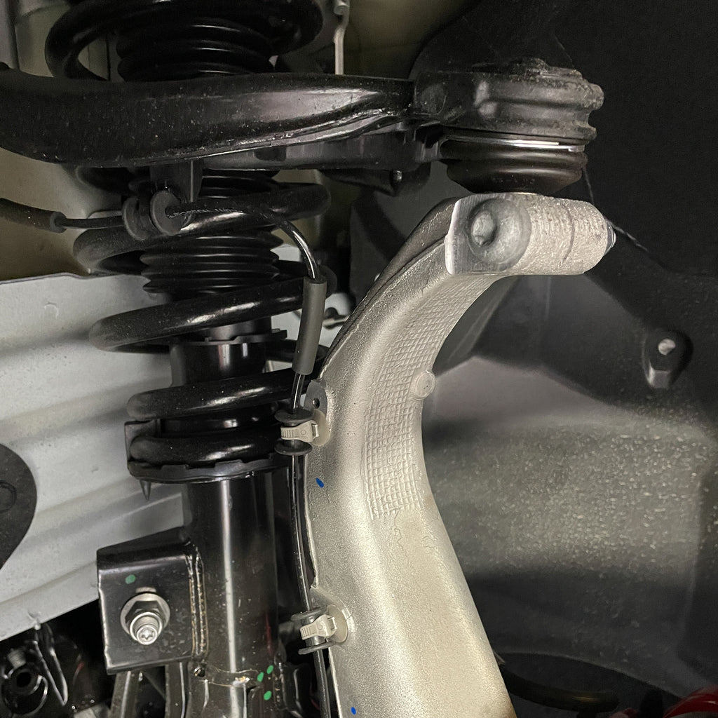 Front Suspension Upright / Knuckle of Model 3 Performance