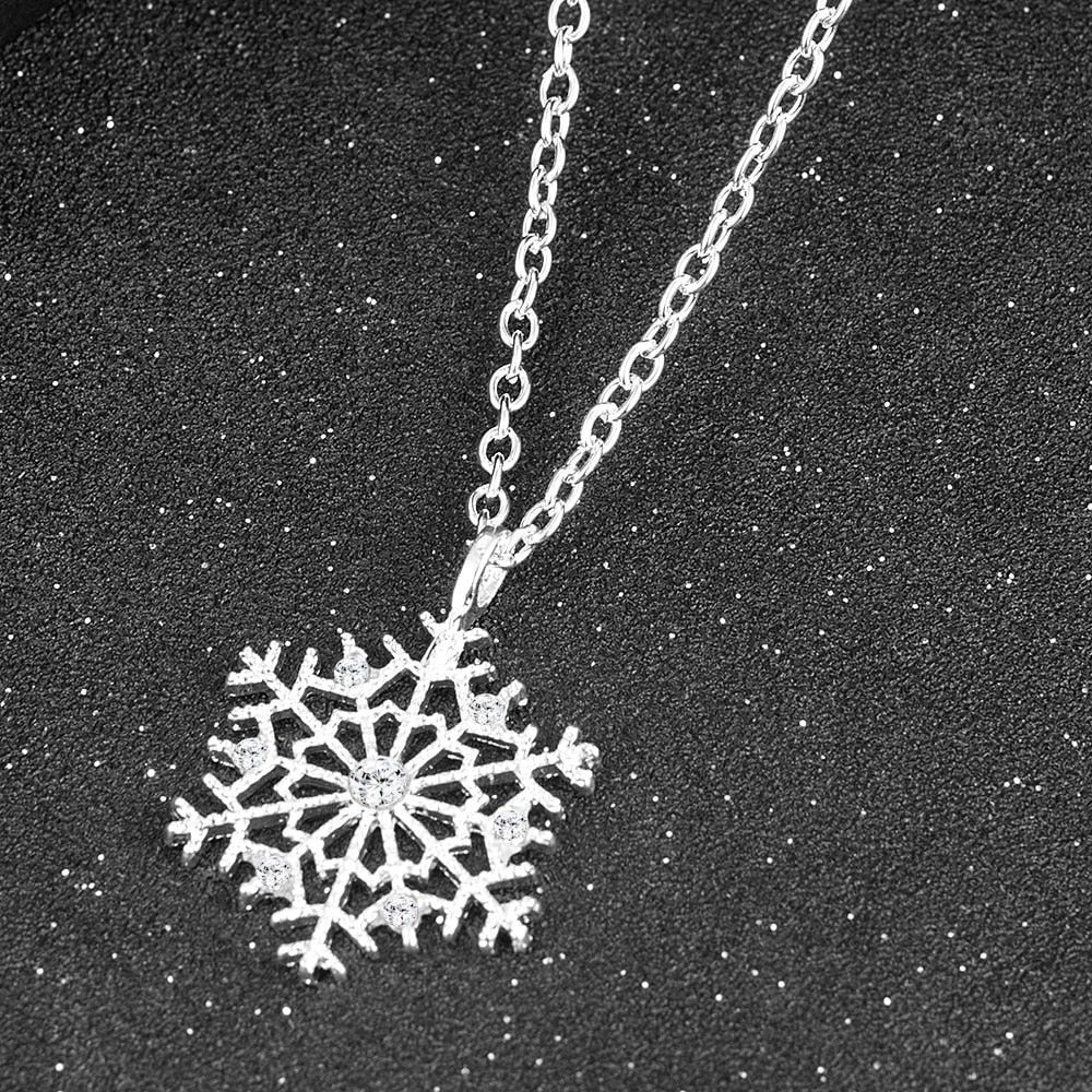 Fashion lady Crystal Snowflake Zircon Flower Christmas Necklaces Pendants Jewelry for Women Sweater 