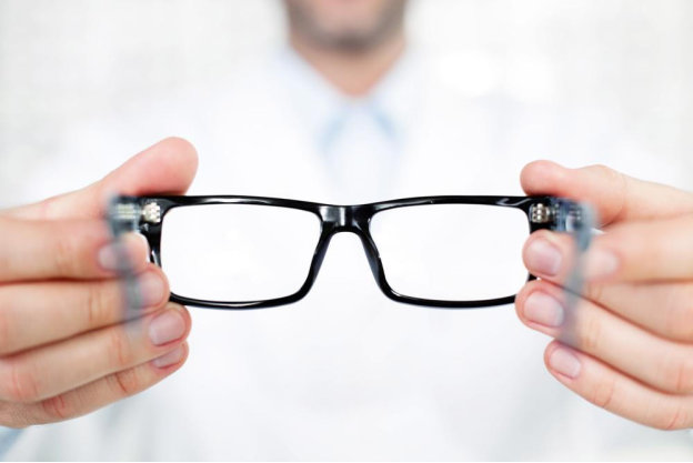 ELKLOOK - Ten Tips to Choose the Right Eyeglasses for You