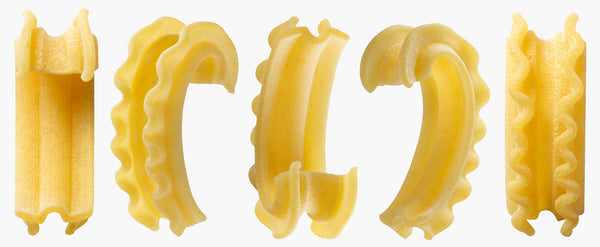 Cascatelli pasta shape from different angles