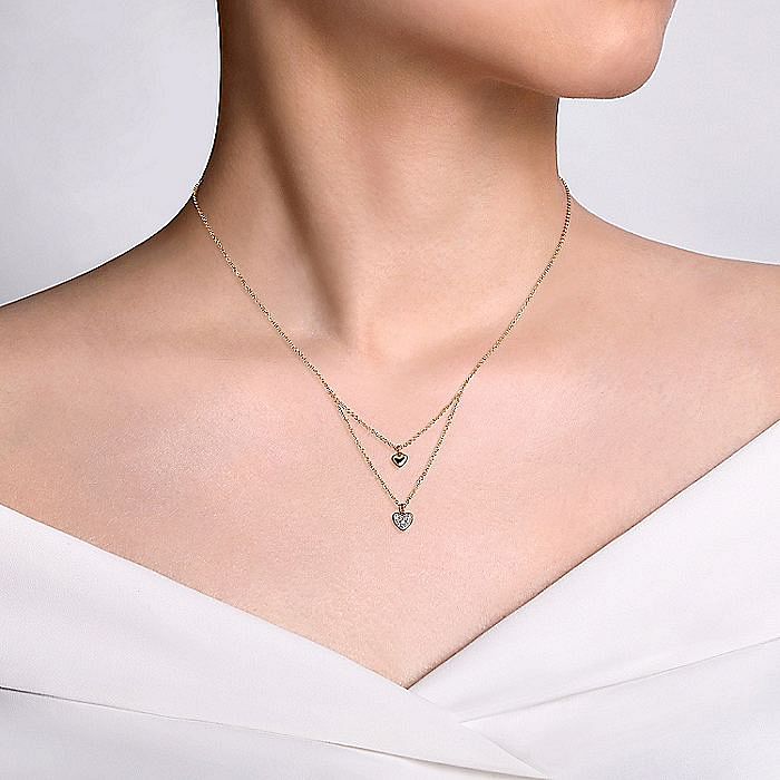 Natural 13.62 Carat Diamond Charm Necklace 14 Karat White Gold Handmade  Jewelry For Sale at 1stDibs