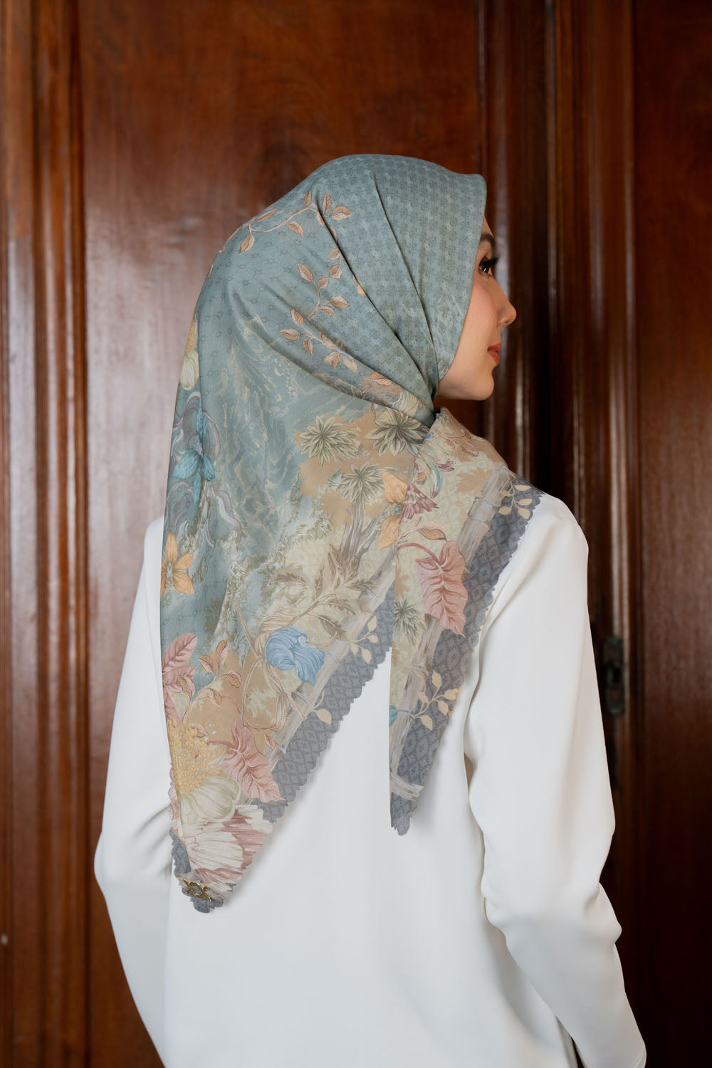 Isla Scarf Kelumpang