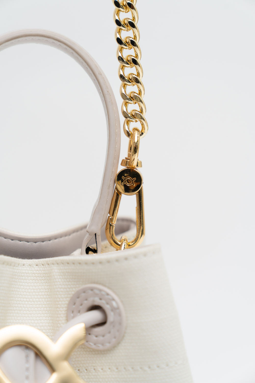 Ava Bucket Bag Medium Daisy White