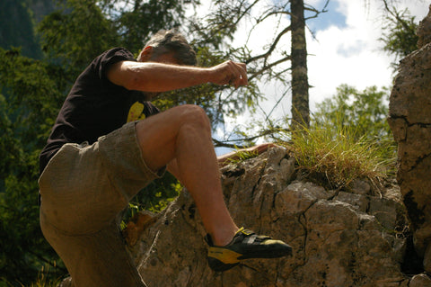 How to Get Better in Life with Bouldering - 10 Life Lessons Bouldering Teaches You