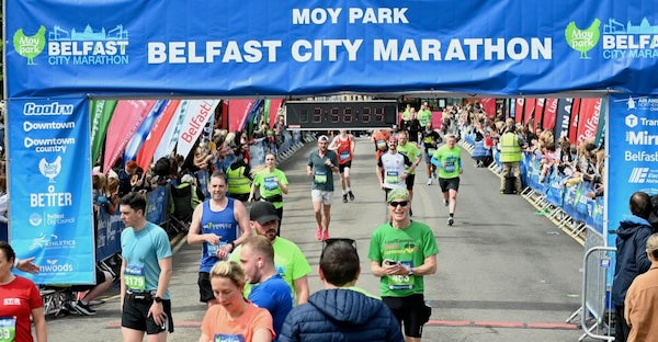 Beim Belfast City Marathon lief Andreas seinen 200. Marathon