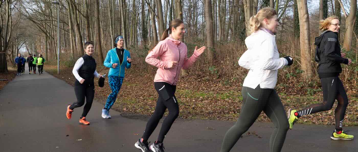 Den Puls beim Joggen richtig messen und optimal trainieren