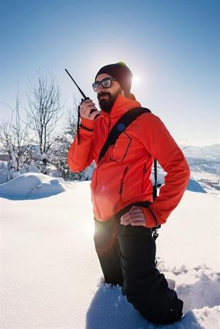 Six tips to maintain your two way radio