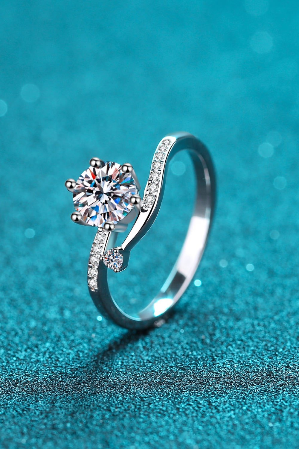 On My Mind 925 Sterling Silver Moissanite Ring - Ziemay