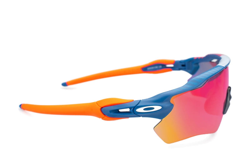 OAKLEY   0OO9208