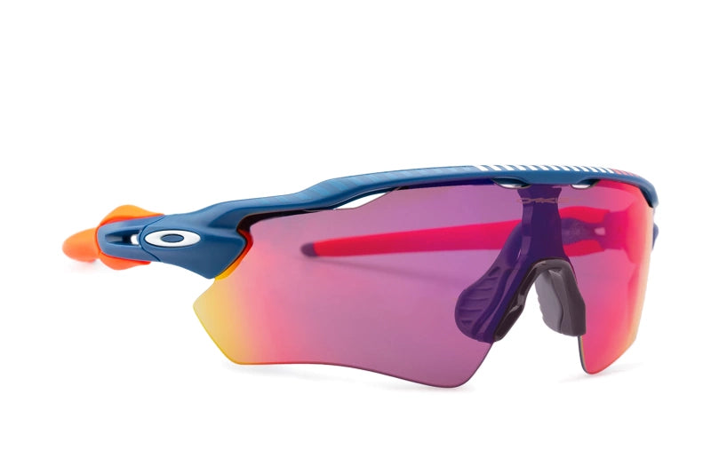 OAKLEY   0OO9208